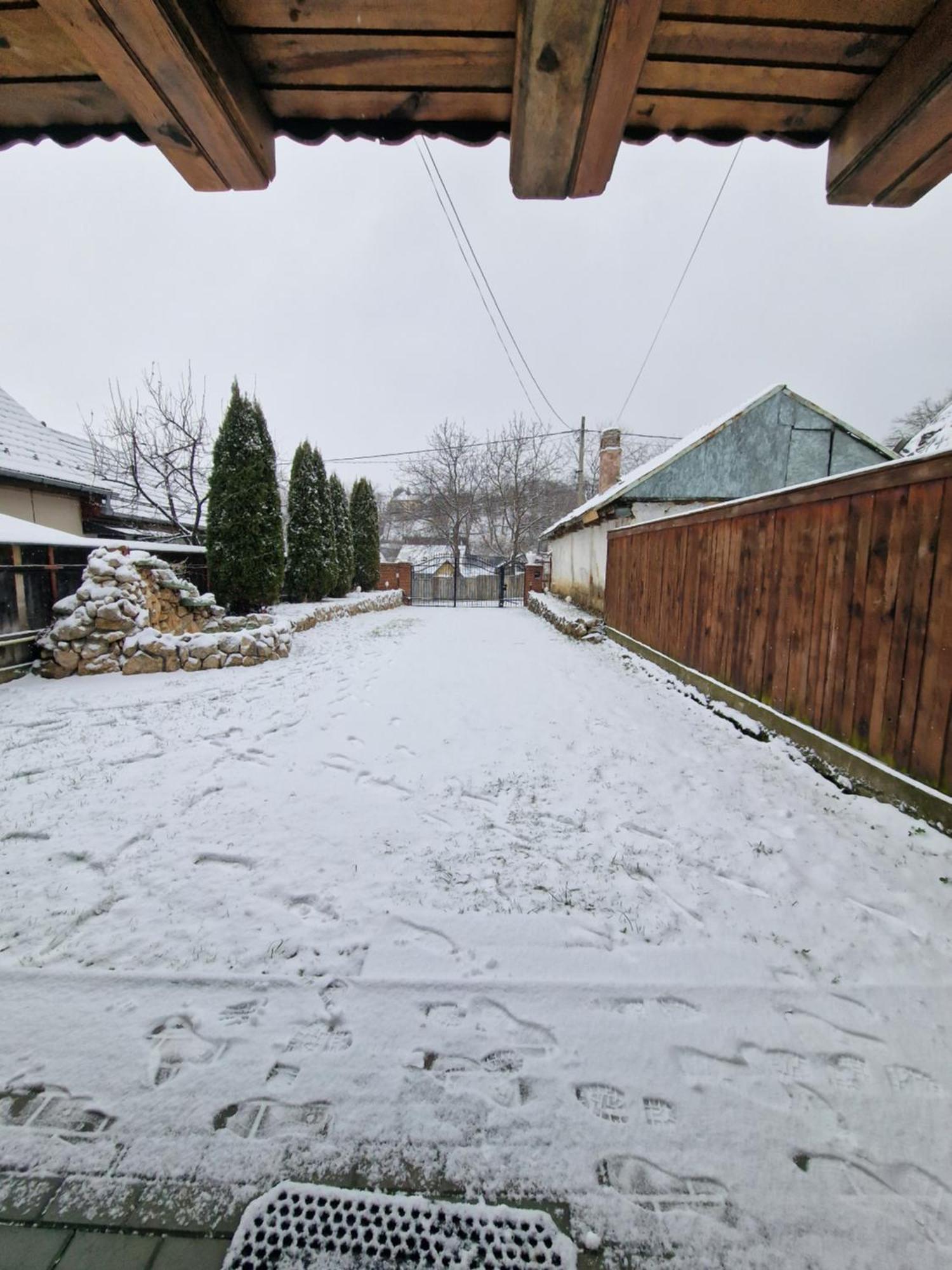 Ciprians' Home Săcele エクステリア 写真